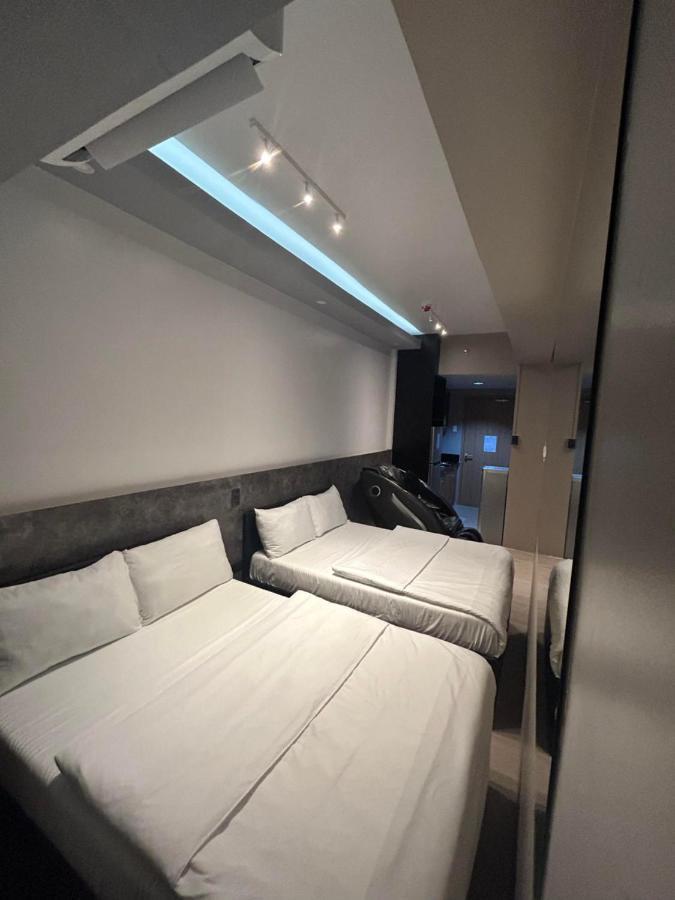 Hotel Pasay Condotel With Massage Chair And Ps4- Stellar Suites