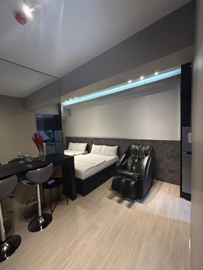 Hotel Pasay Condotel With Massage Chair And Ps4- Stellar Suites 5*